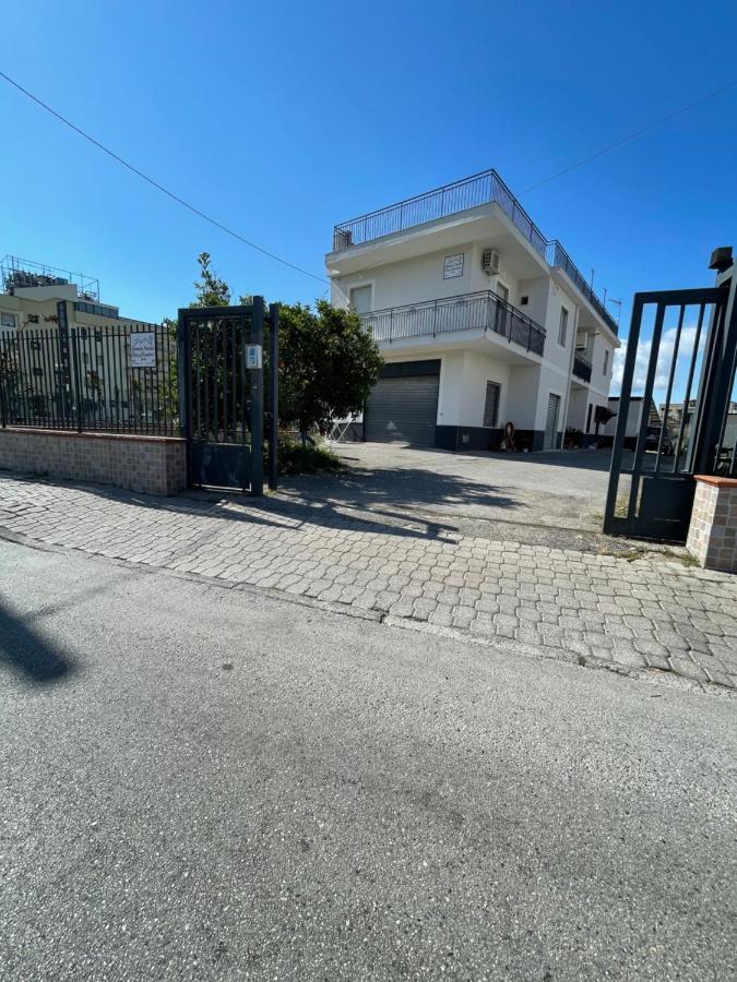 Hotel Donna Paola Pompeya Exterior foto